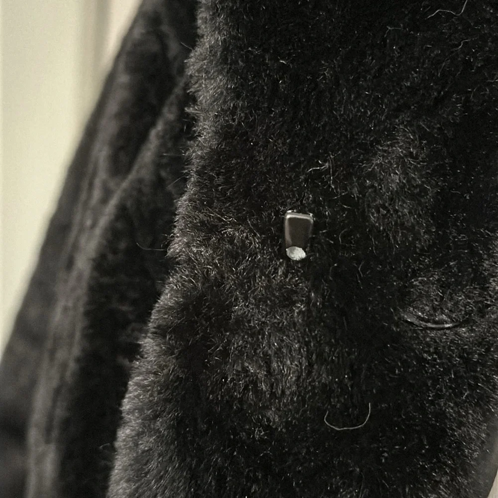 Luxurious Black Faux Fur Coat - Picture 8 of 17